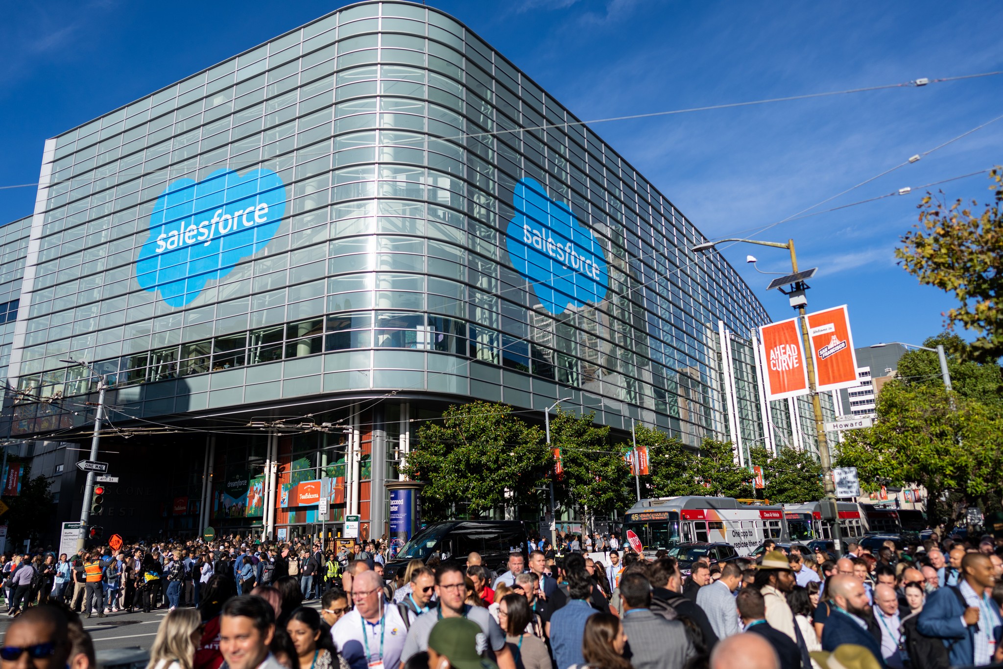 Dreamforce 2022, Salesforce.com's user and developer conference, is held at the Moscone Convention Center in San Francisco from September 20-22, 2022. (© Photo by Jakub Mosur Photography)